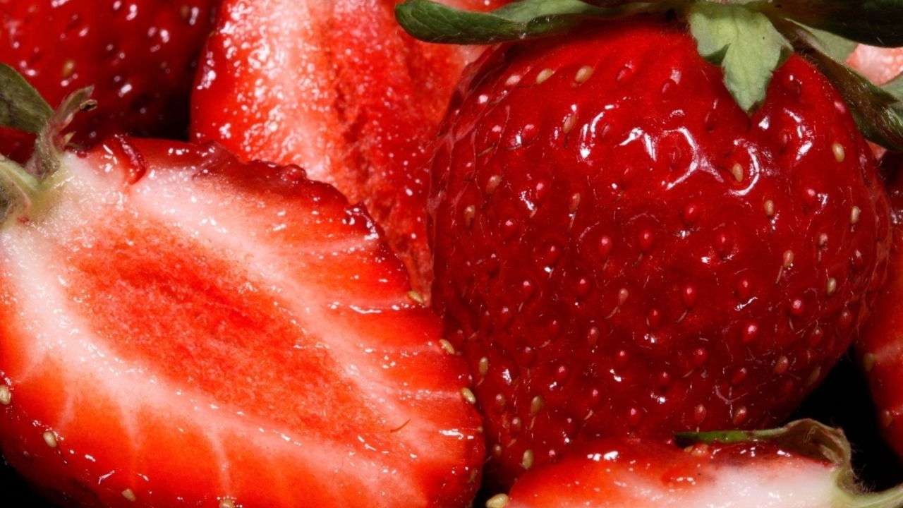 Strawberries screenshot #1 1280x720