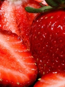 Strawberries screenshot #1 132x176
