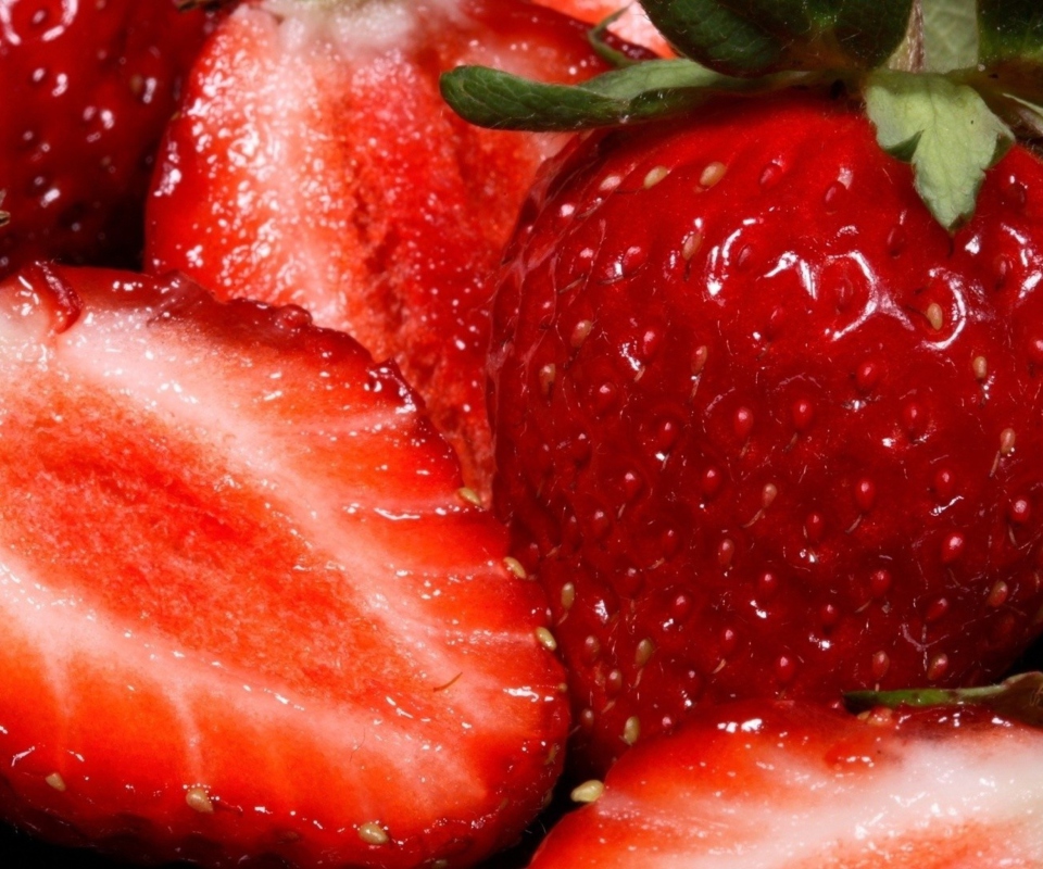 Обои Strawberries 960x800