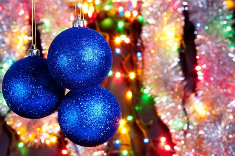 Das Blue Christmas Tree Balls Wallpaper 480x320