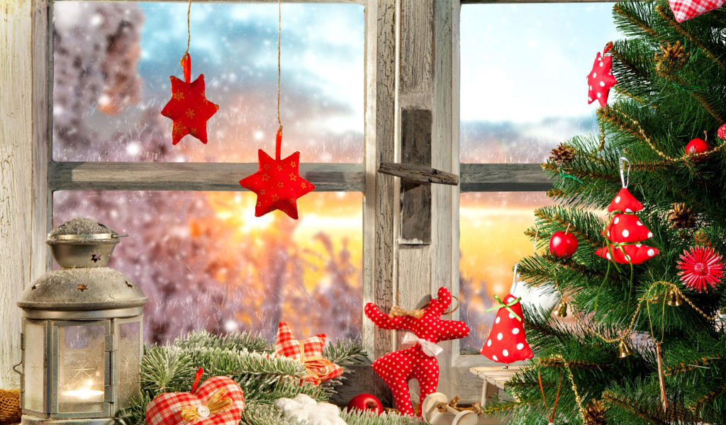 Обои Christmas Window Home Decor 1024x600