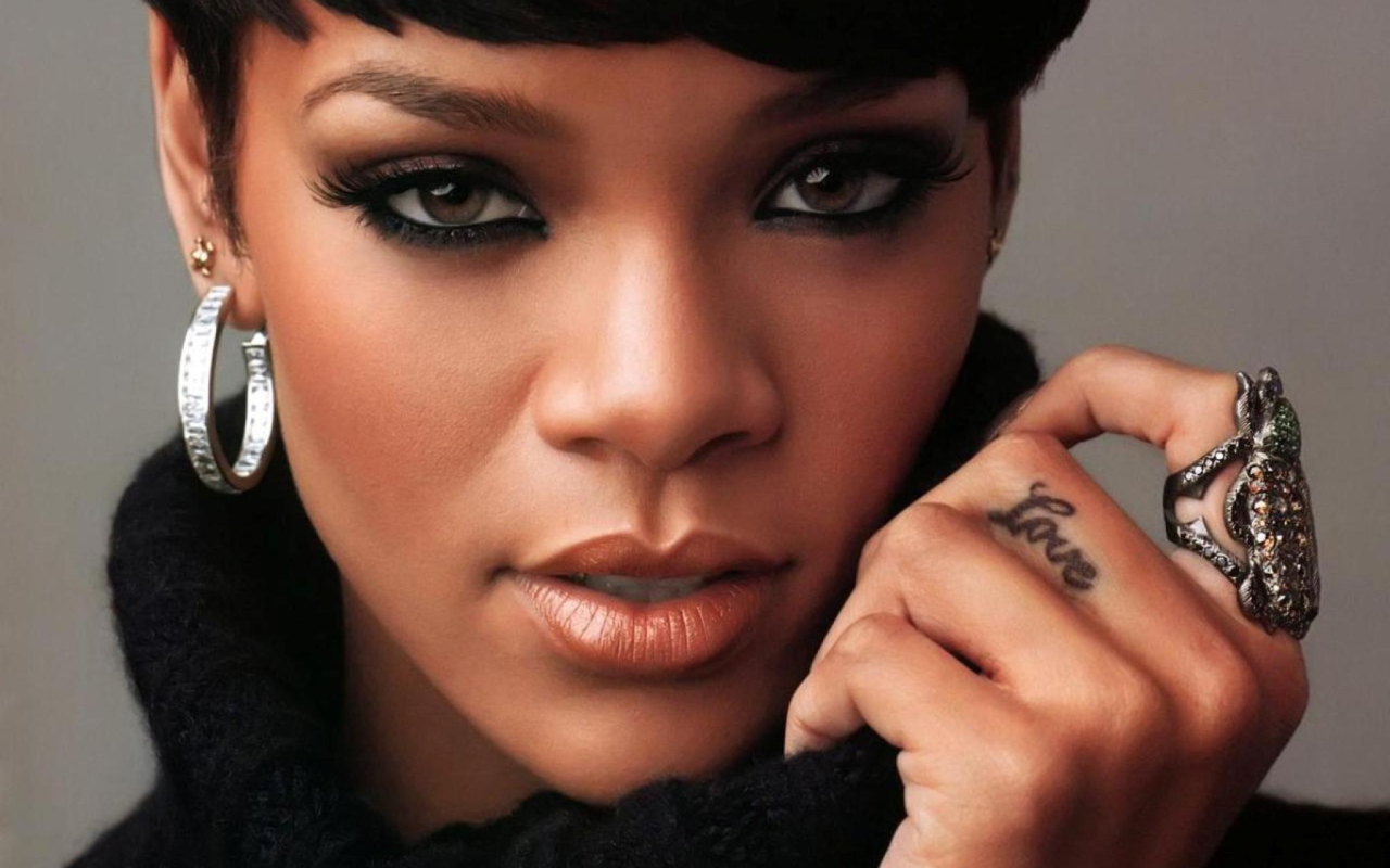 Rihanna wallpaper 1280x800