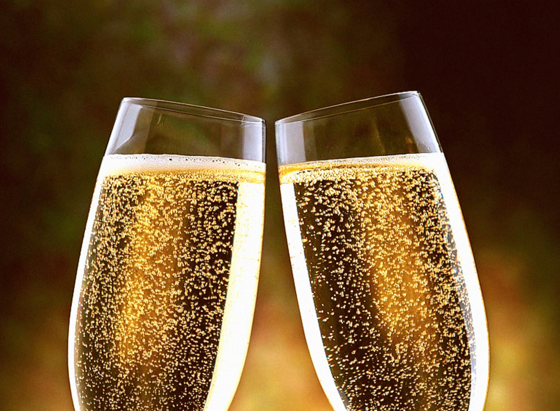 Das Champagne Toast Wallpaper 1920x1408