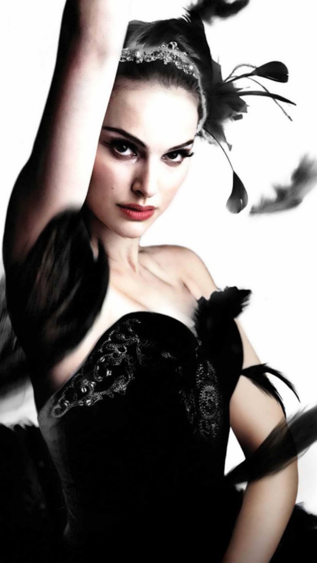 Sfondi Natalie Portman In Black Swan 640x1136