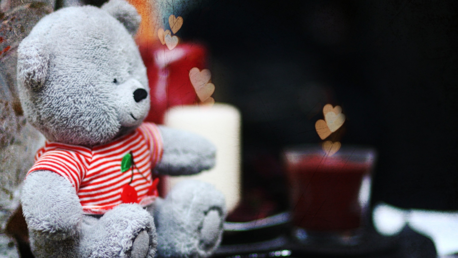 Lovely Grey Teddy Bear screenshot #1 1600x900
