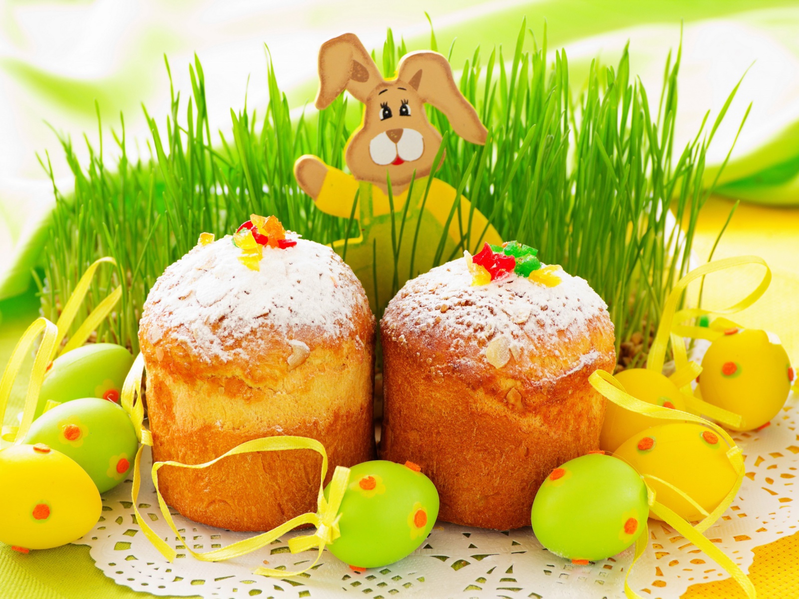 Обои Easter Wish and Eggs 1600x1200