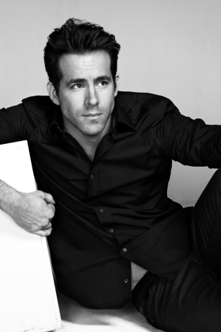 Ryan Reynolds screenshot #1 320x480