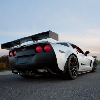 Corvette Z06 - Fondos de pantalla gratis para 1024x1024