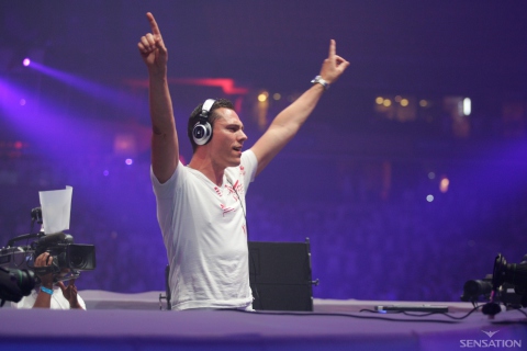 Sensation White - Dj Tiesto screenshot #1 480x320