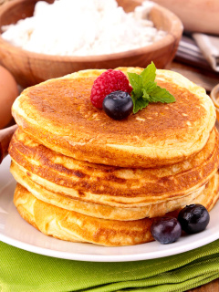 Fondo de pantalla Pancakes with honey 240x320