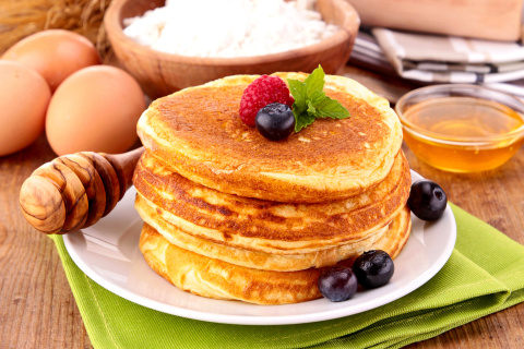 Pancakes with honey wallpaper 480x320
