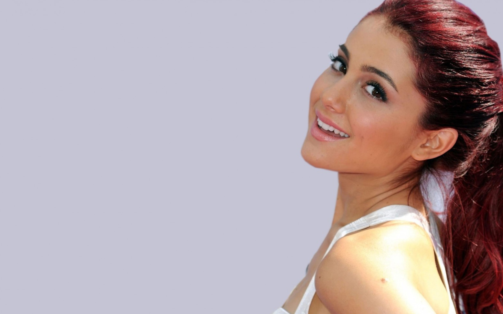 Fondo de pantalla Ariana Grande 1680x1050