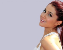 Das Ariana Grande Wallpaper 220x176