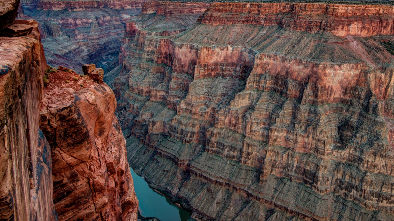 Fondo de pantalla Grand Canyon 1366x768