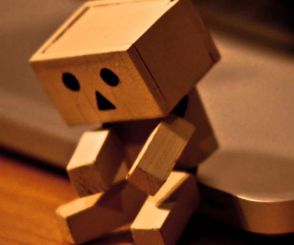 Sfondi Sad Danbo 960x800