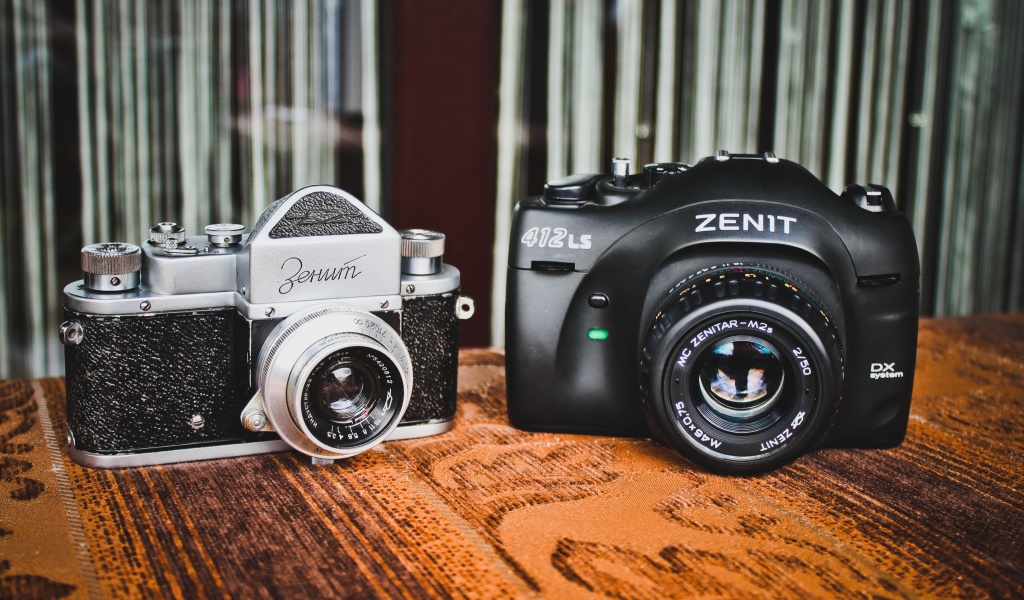 Das Zenit Camera Wallpaper 1024x600