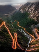 Обои Trollstigen Serpentine Road in Norway 132x176