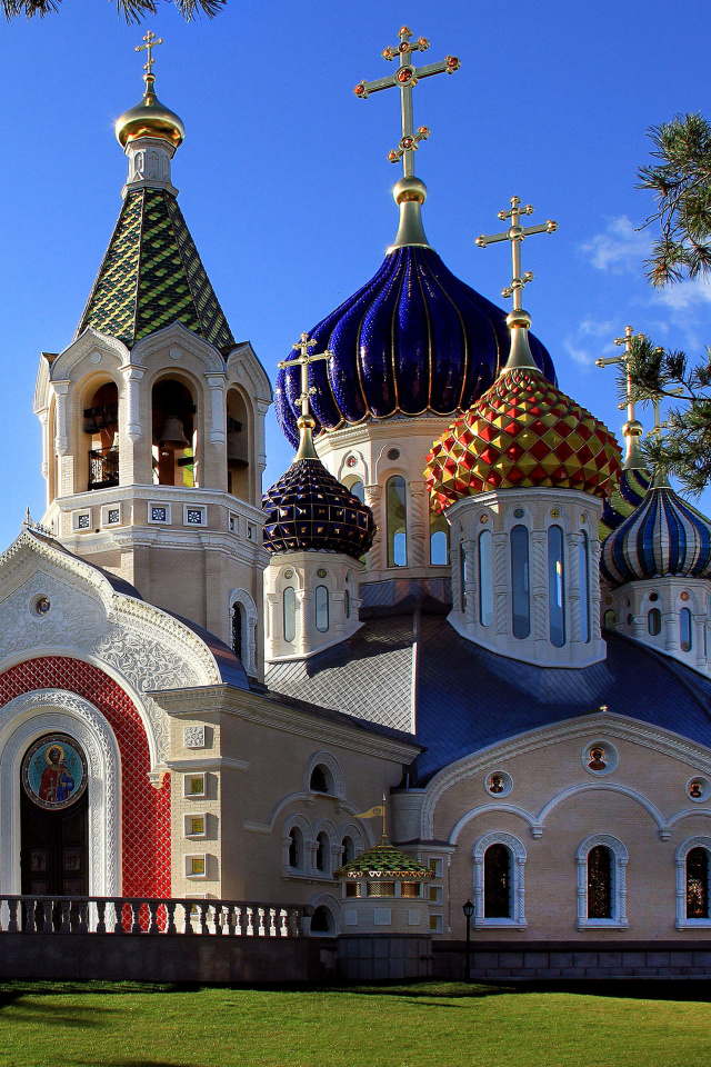 Обои Orthodox Church 640x960