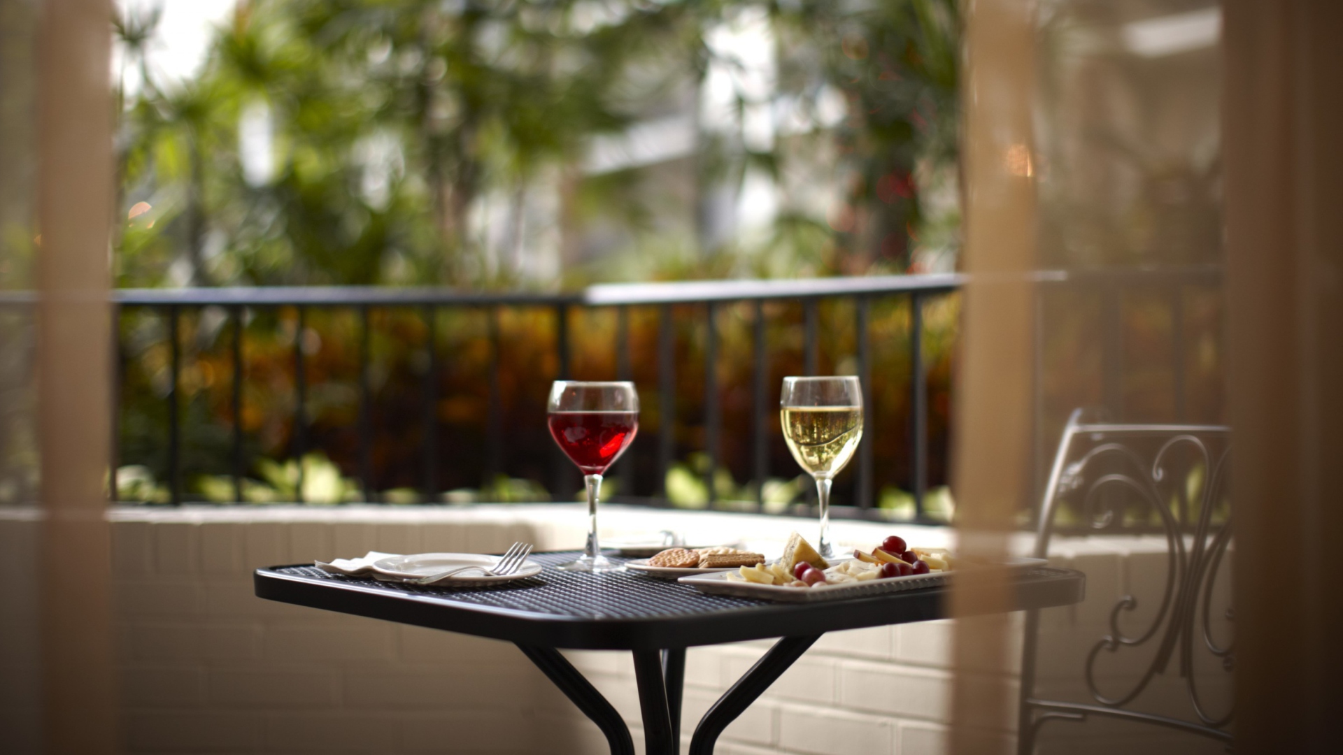 Lunch With Wine On Terrace wallpaper 1920x1080