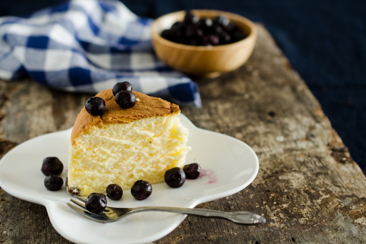 Обои Blackberry Cheesecake