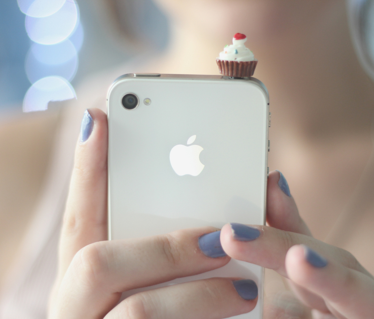 Das Cupcake Iphone Wallpaper 1200x1024