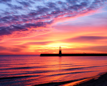 Sfondi Lighthouse And Red Sunset Beach 220x176