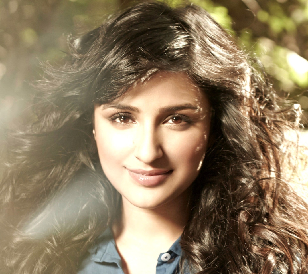 Sfondi Parineeti Chopra 2013 1080x960