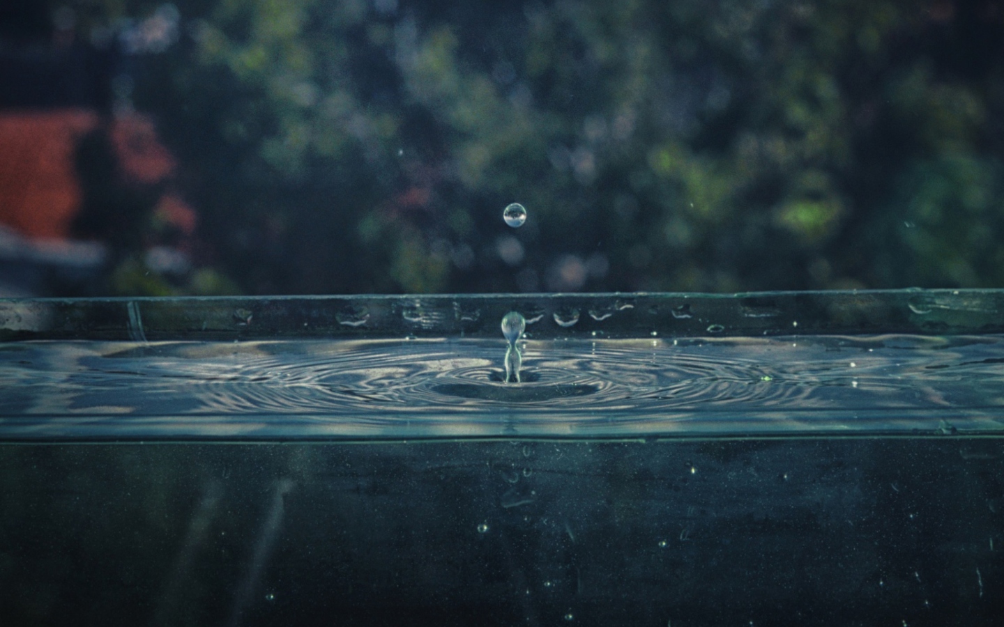 Water Drop screenshot #1 1440x900