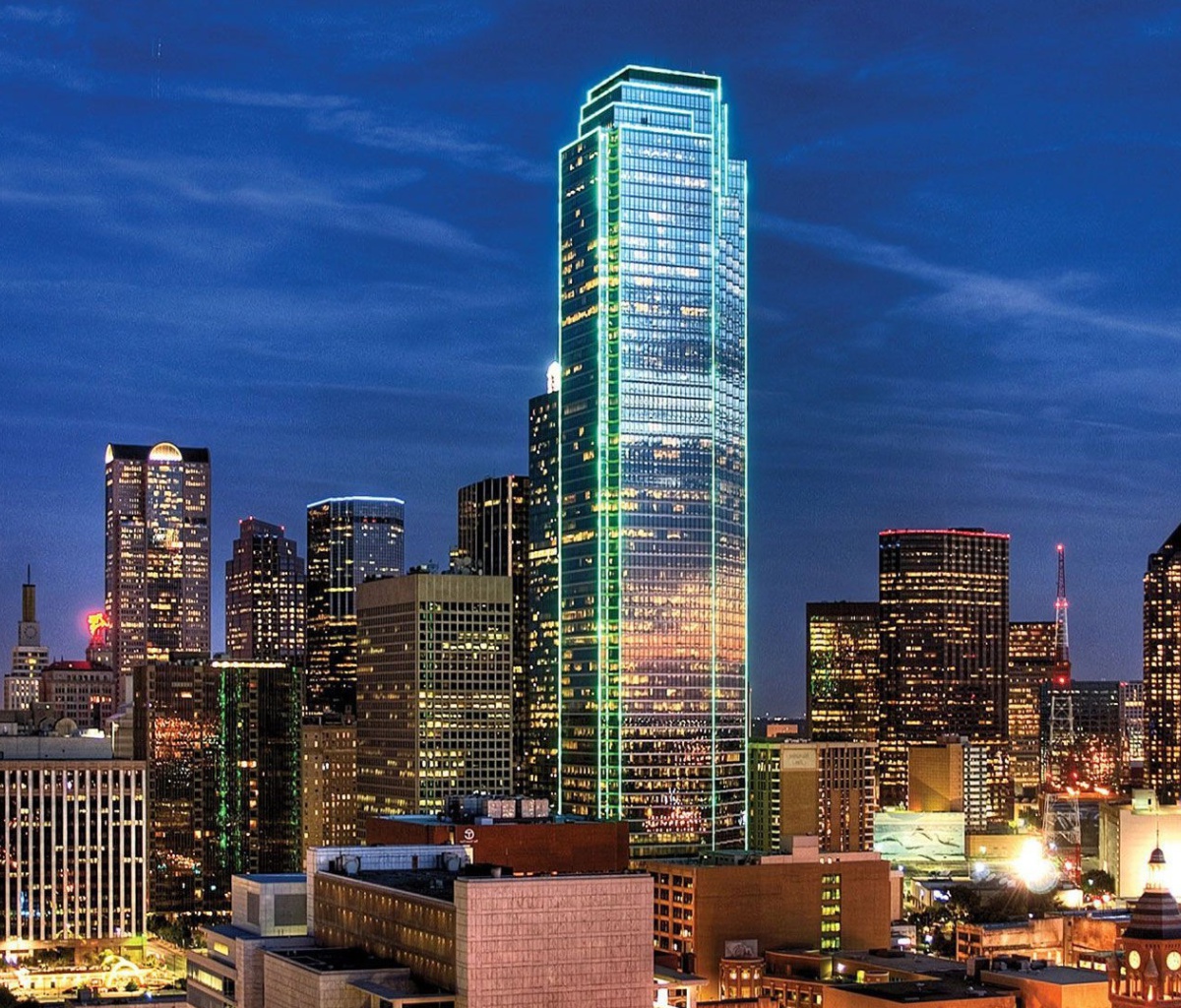 Dallas Skyline wallpaper 1200x1024