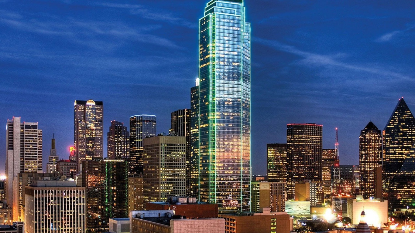 Dallas Skyline wallpaper 1366x768