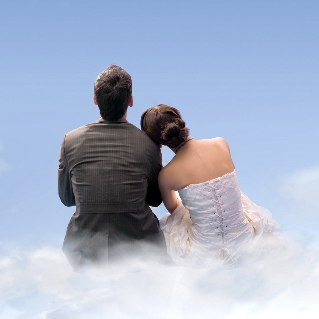 Screenshot №1 pro téma Couple Sitting On Clouds 1024x1024