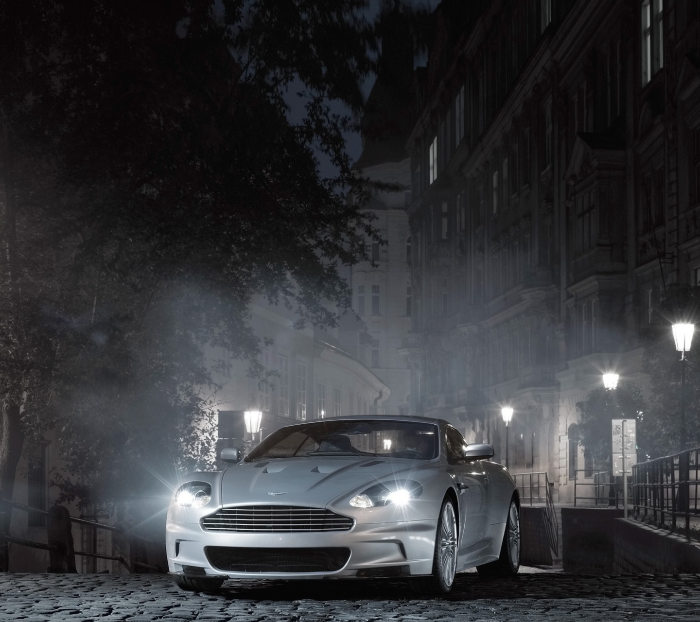 Das White Aston Martin At Night Wallpaper 1440x1280