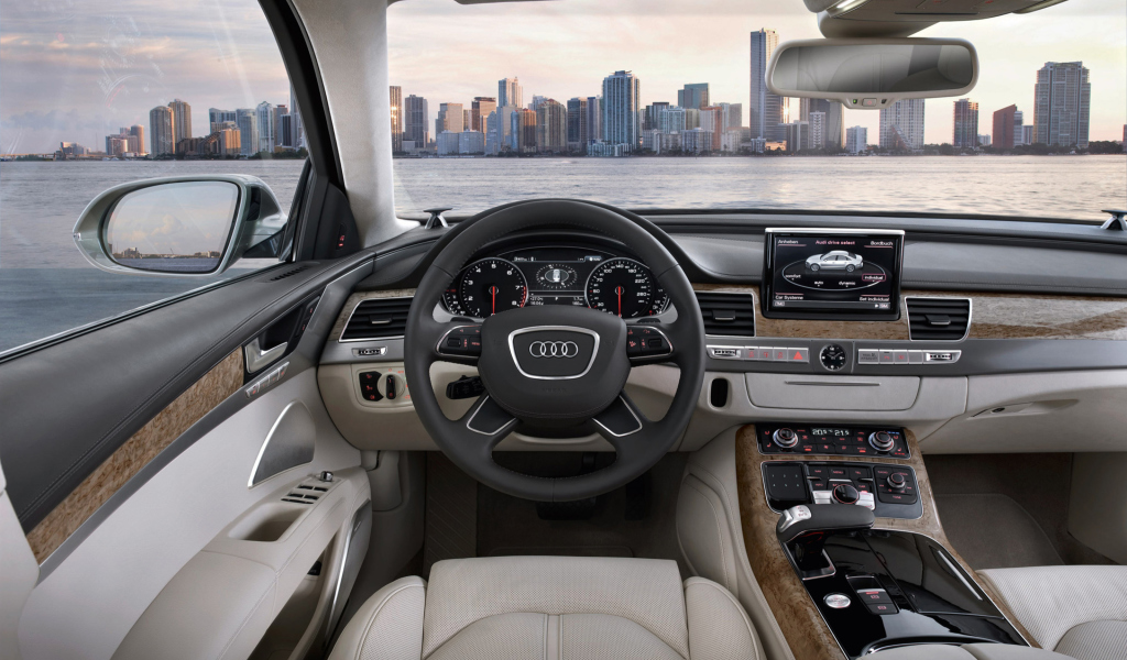Fondo de pantalla Audi A8 Interior 1024x600