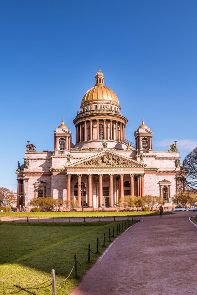 Das Wallpaper St Isaacs Cathedral, St Petersburg, Russia Wallpaper 640x960
