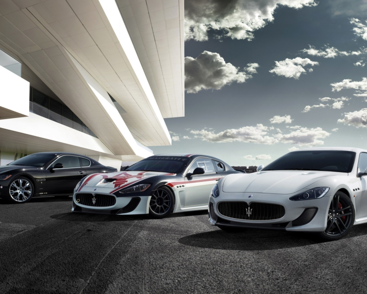 Das Maserati Cars Wallpaper 1280x1024