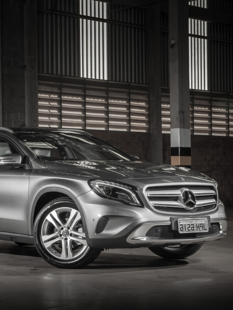 Mercedes Benz GLA wallpaper 480x640