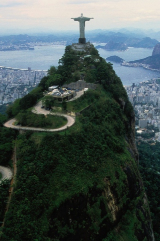 Das View From Corcovado Wallpaper 320x480