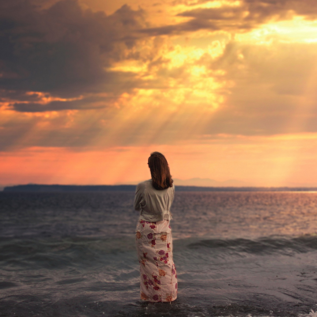 Girl And Stormy Sea wallpaper 1024x1024