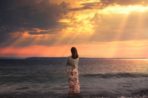 Girl And Stormy Sea wallpaper 480x320