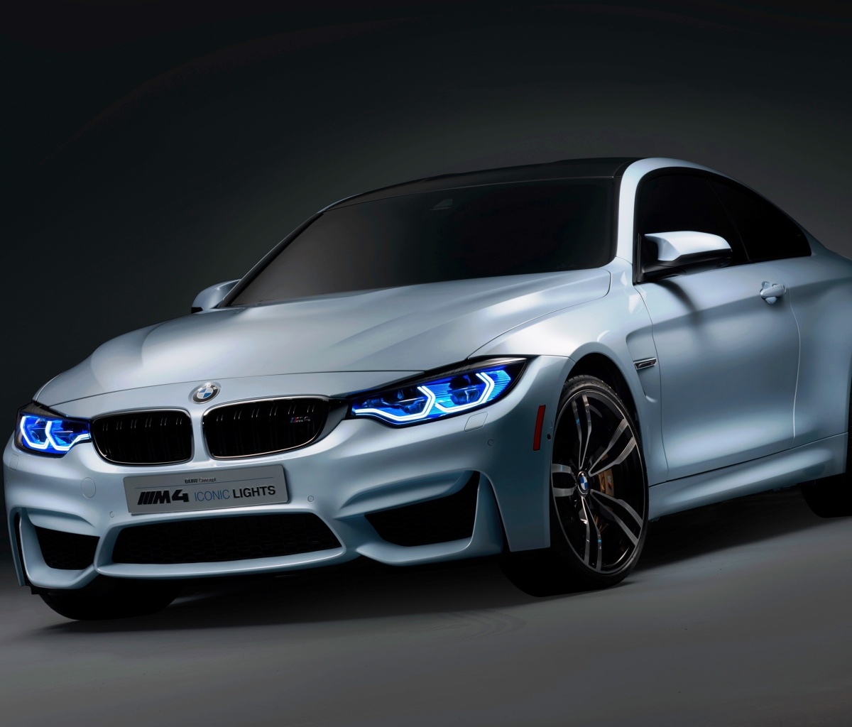 BMW M4 screenshot #1 1200x1024