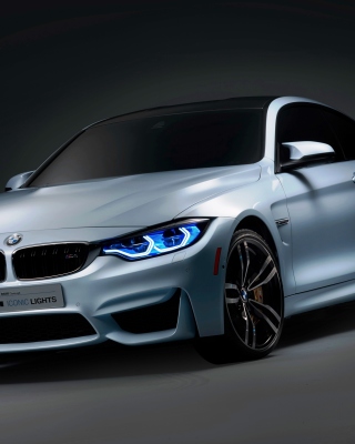 Kostenloses BMW M4 Wallpaper für 240x320