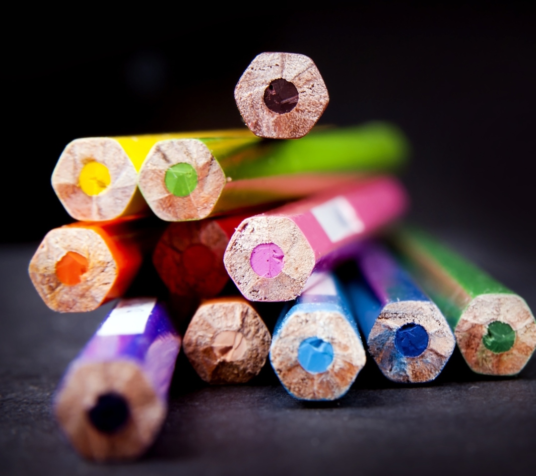 Das Bright Colorful Pencils Wallpaper 1080x960