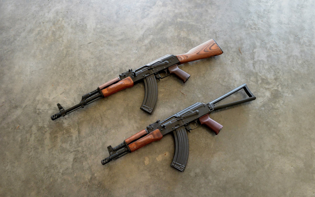 Fondo de pantalla AK 74 Kalashnikov Assault Rifle 1280x800