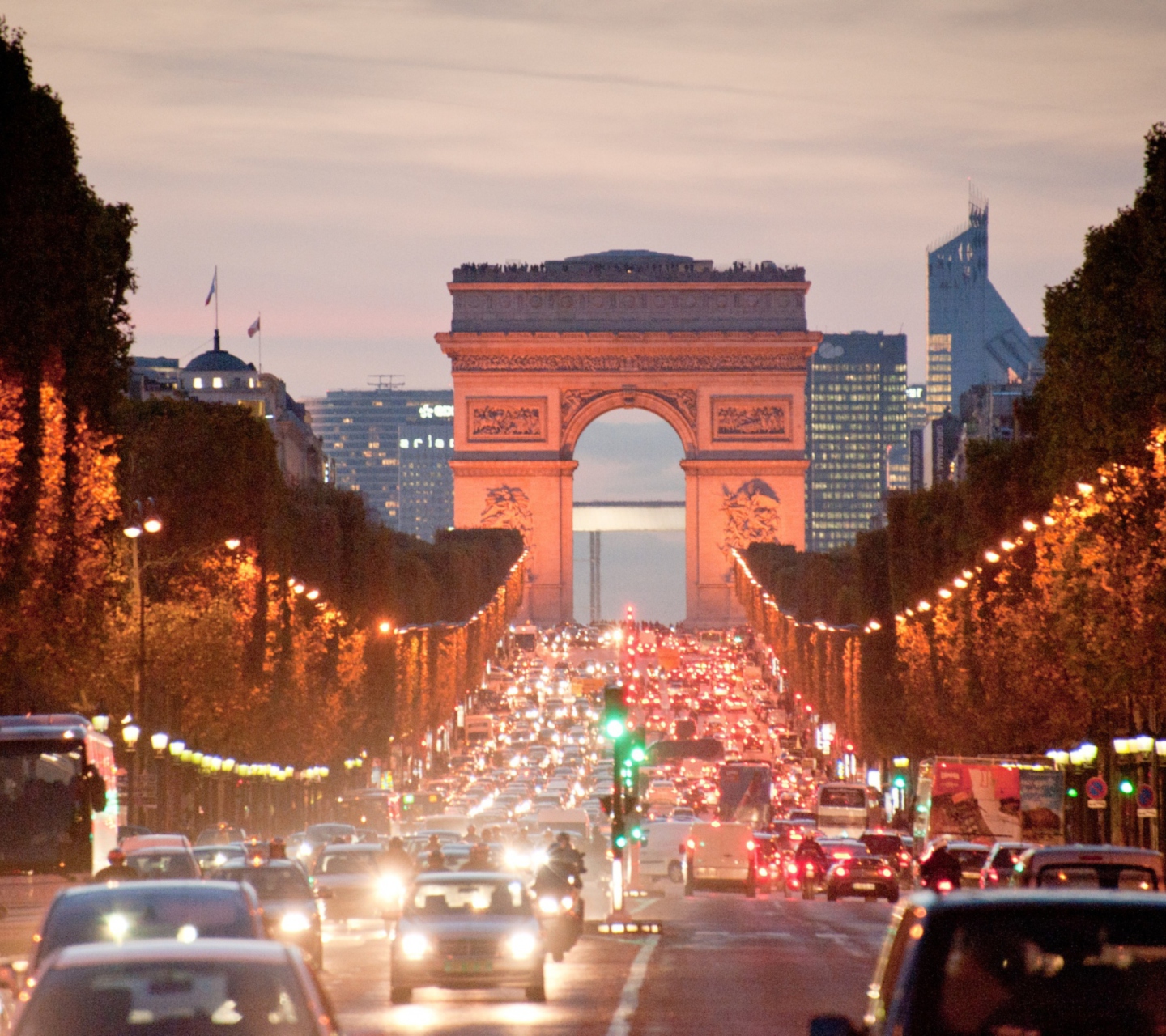 Das Avenue Des Champs Elysees Wallpaper 1440x1280