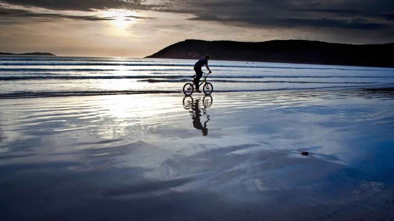 Beach Bike Ride screenshot #1 1280x720