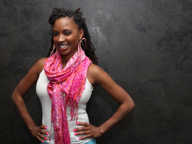 Sfondi Shanola Hampton 640x480