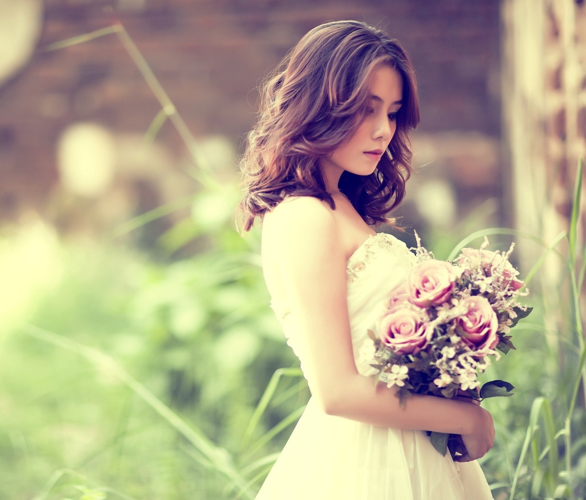 Bride With Bouquet screenshot #1 1200x1024