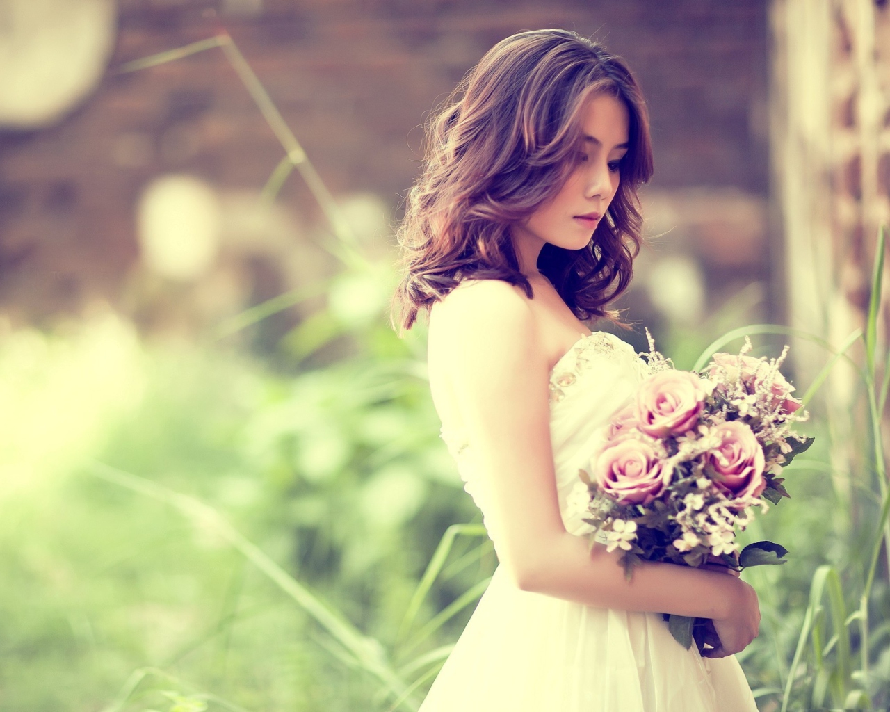 Bride With Bouquet screenshot #1 1280x1024