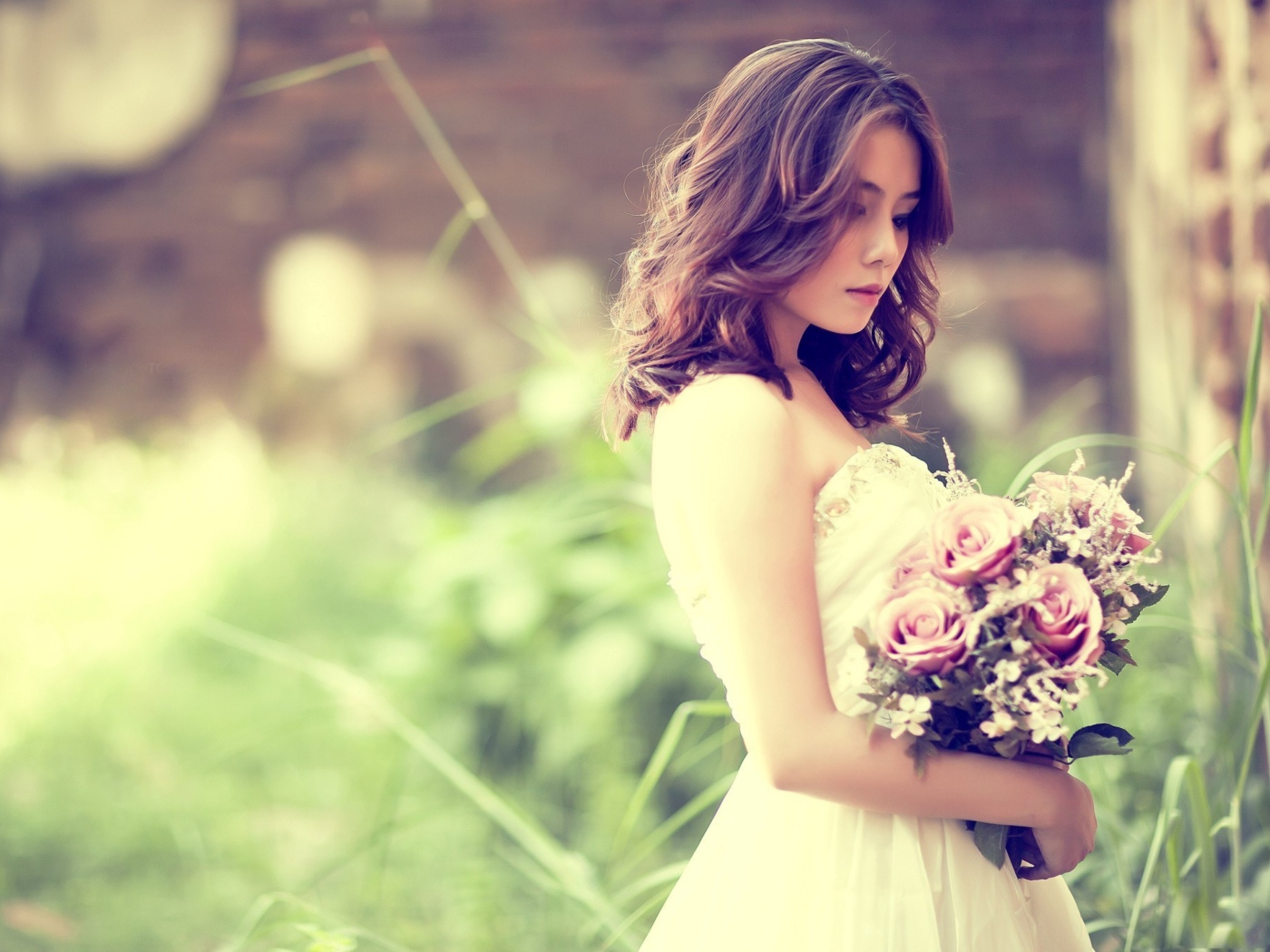 Fondo de pantalla Bride With Bouquet 1400x1050