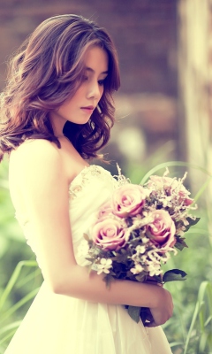 Screenshot №1 pro téma Bride With Bouquet 240x400